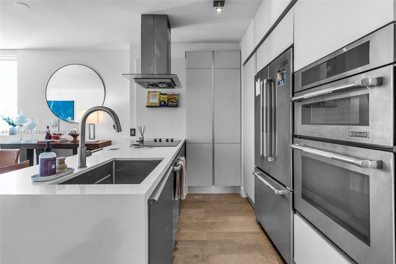 55 Se 6th St #3007 - Photo 2 of 42