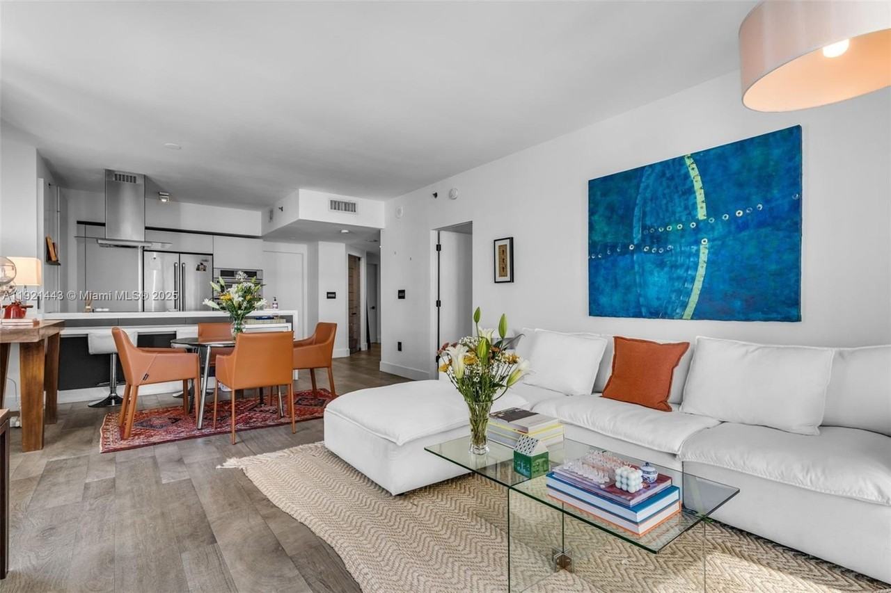 55 Se 6th St #3007 - Photo 5 of 42