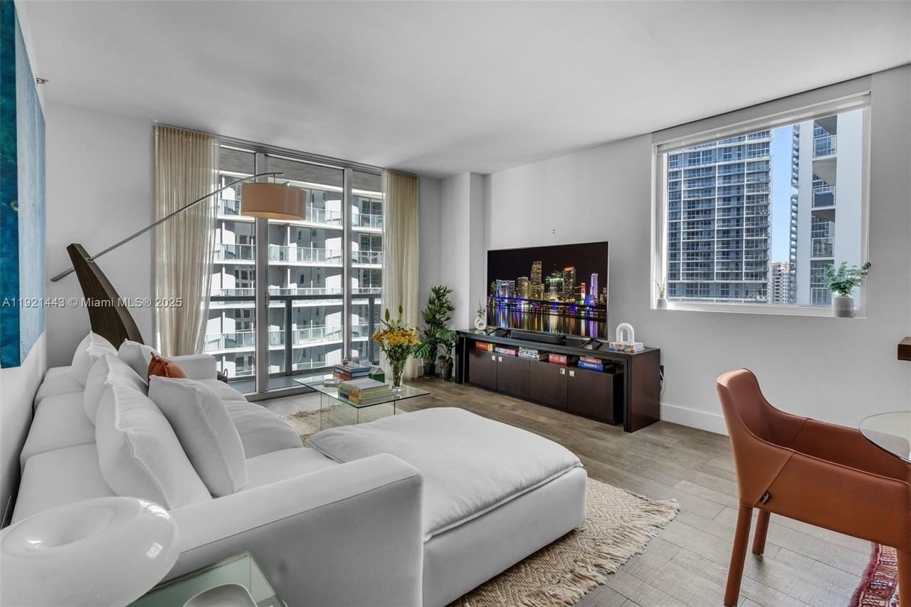 55 Se 6th St #3007 - Photo 7 of 42