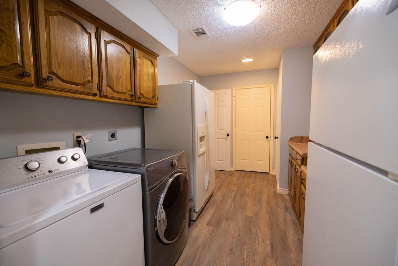 Thunderbrook Drive - Photo 3 of 10