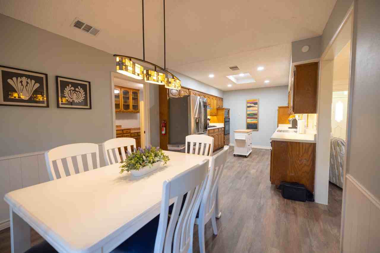 Thunderbrook Drive - Photo 5 of 10