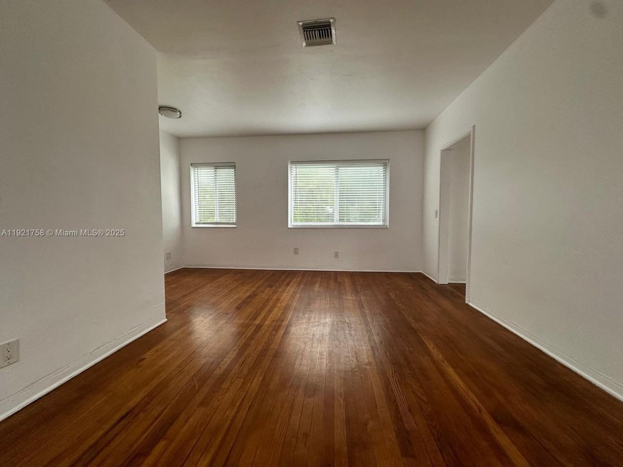 1567 S Le Jeune Rd #3 - Photo 5 of 10