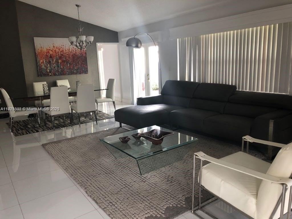 9810 Nw 47th Ter #9810 - Photo 4 of 34