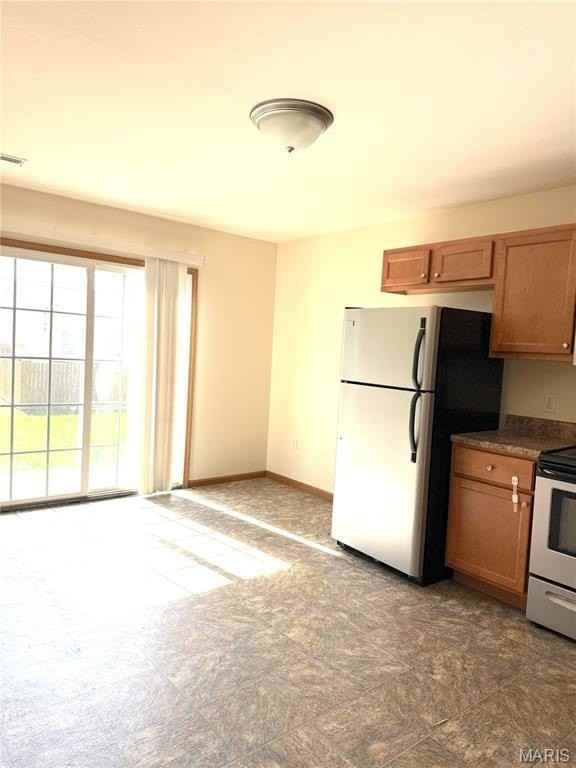 1963 Nathan Ave #C - Photo 3 of 9