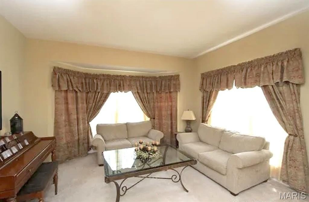 2645 Westinghouse Dr - Photo 4 of 21