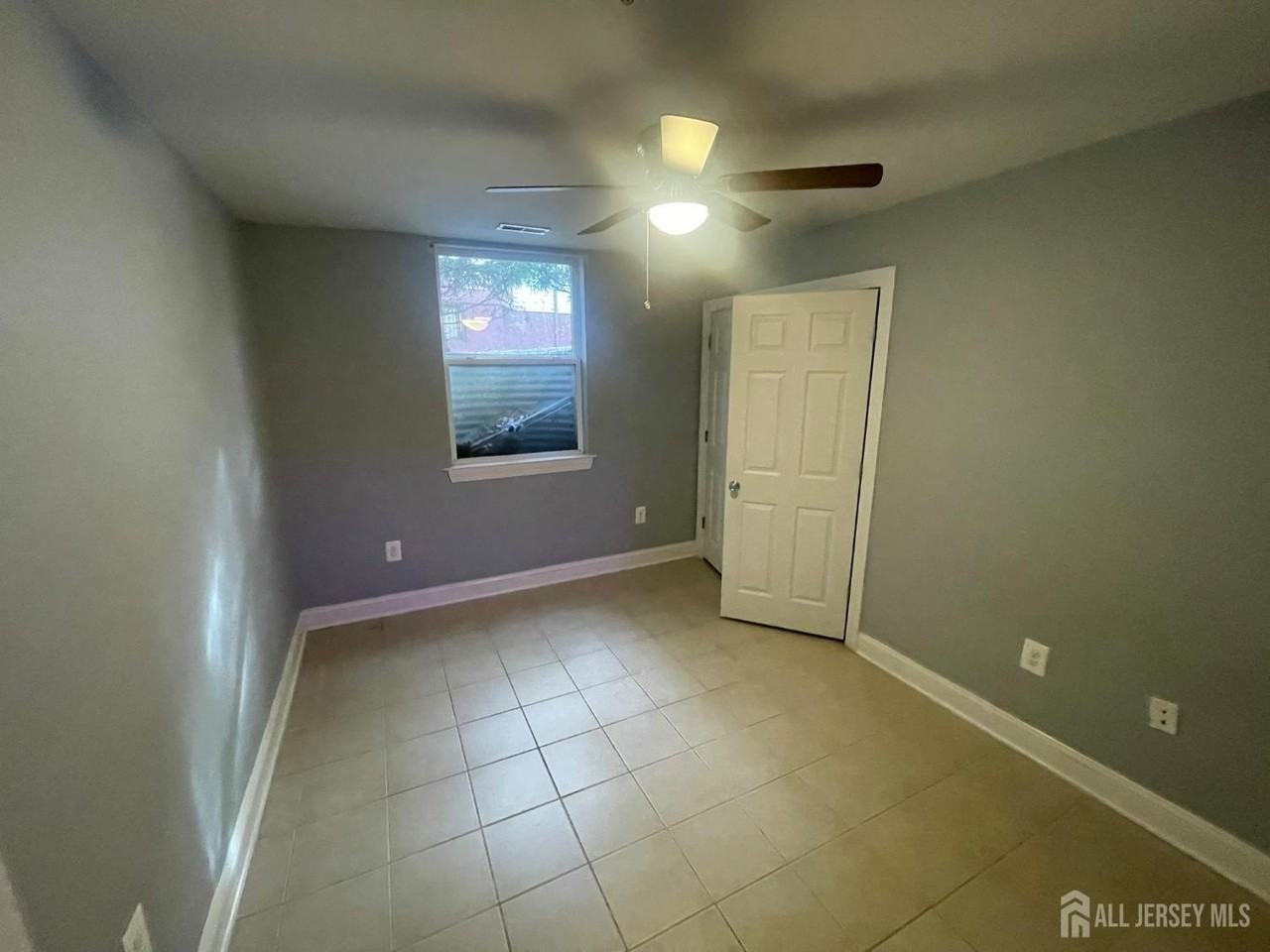 161 George St - Photo 6 of 17