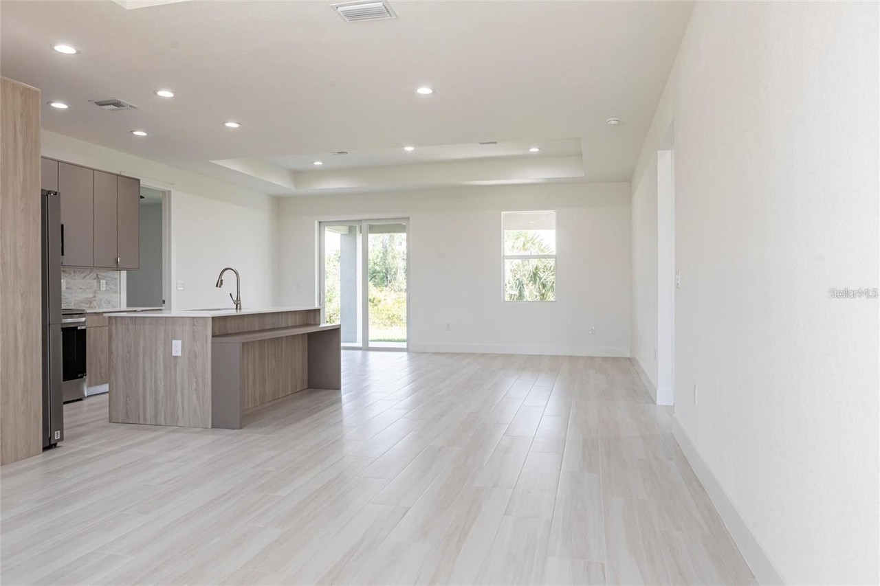 1816 Braddock Ave - Photo 7 of 40