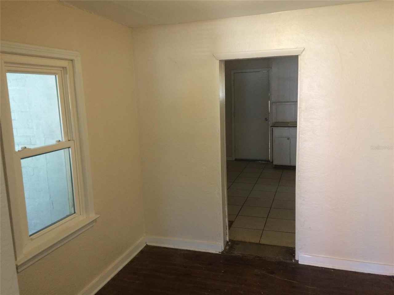 935 S Dr Martin Luther King Jr Blvd - Photo 5 of 8