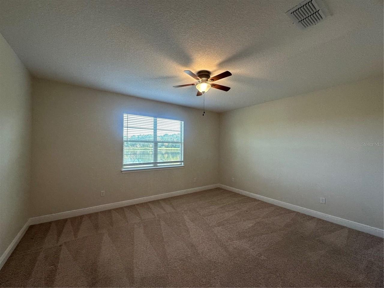 3430 Sagebrush St - Photo 6 of 22