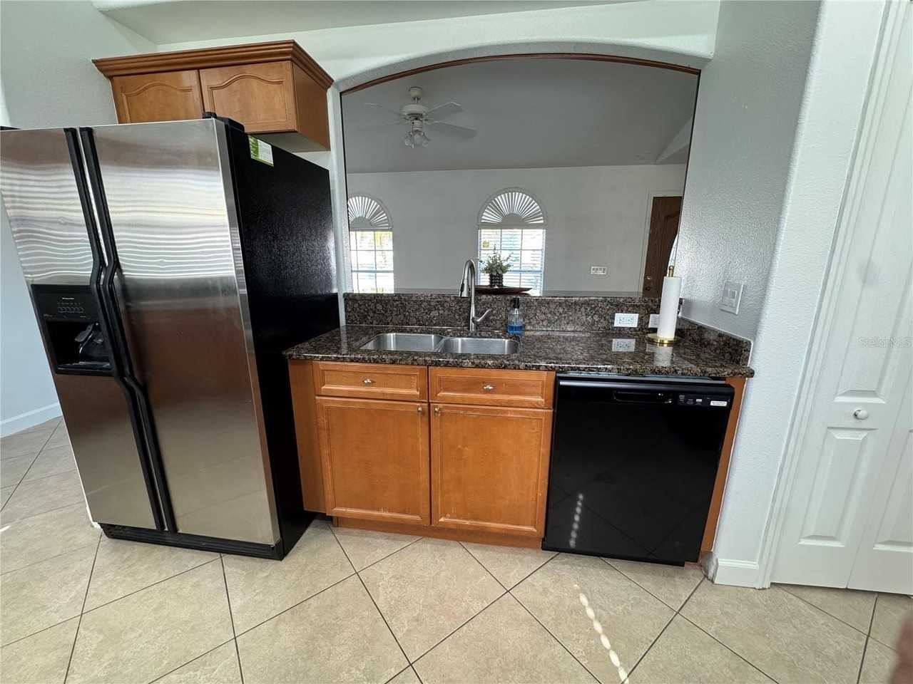 14940 Day Lily Ct - Photo 5 of 30