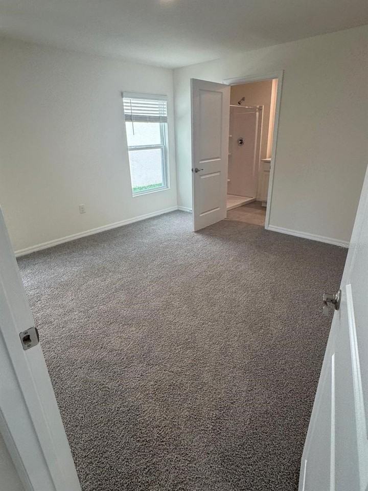 2872 Ne 21st Court Rd - Photo 6 of 11