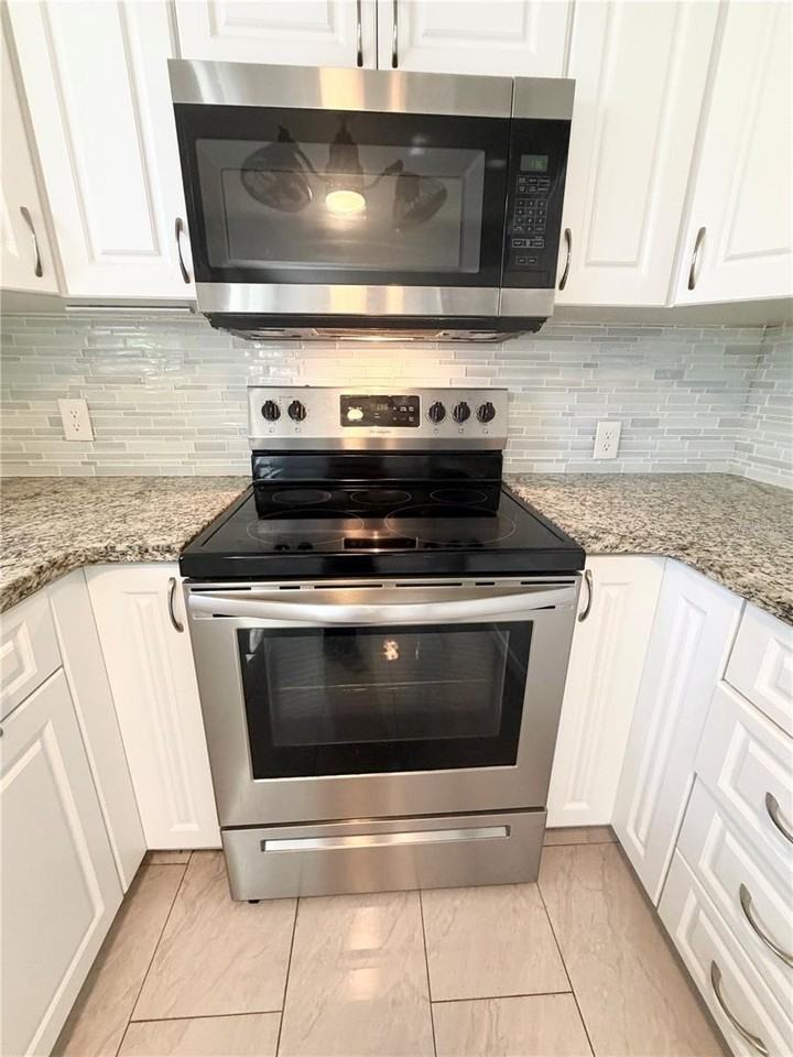 3448 19th St N - Photo 6 of 25