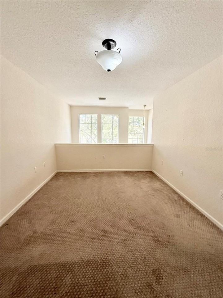 16306 Parkstone Palms Ct - Photo 6 of 15