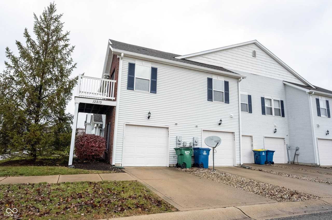 12215 Pebble St #600 - Photo 2 of 36