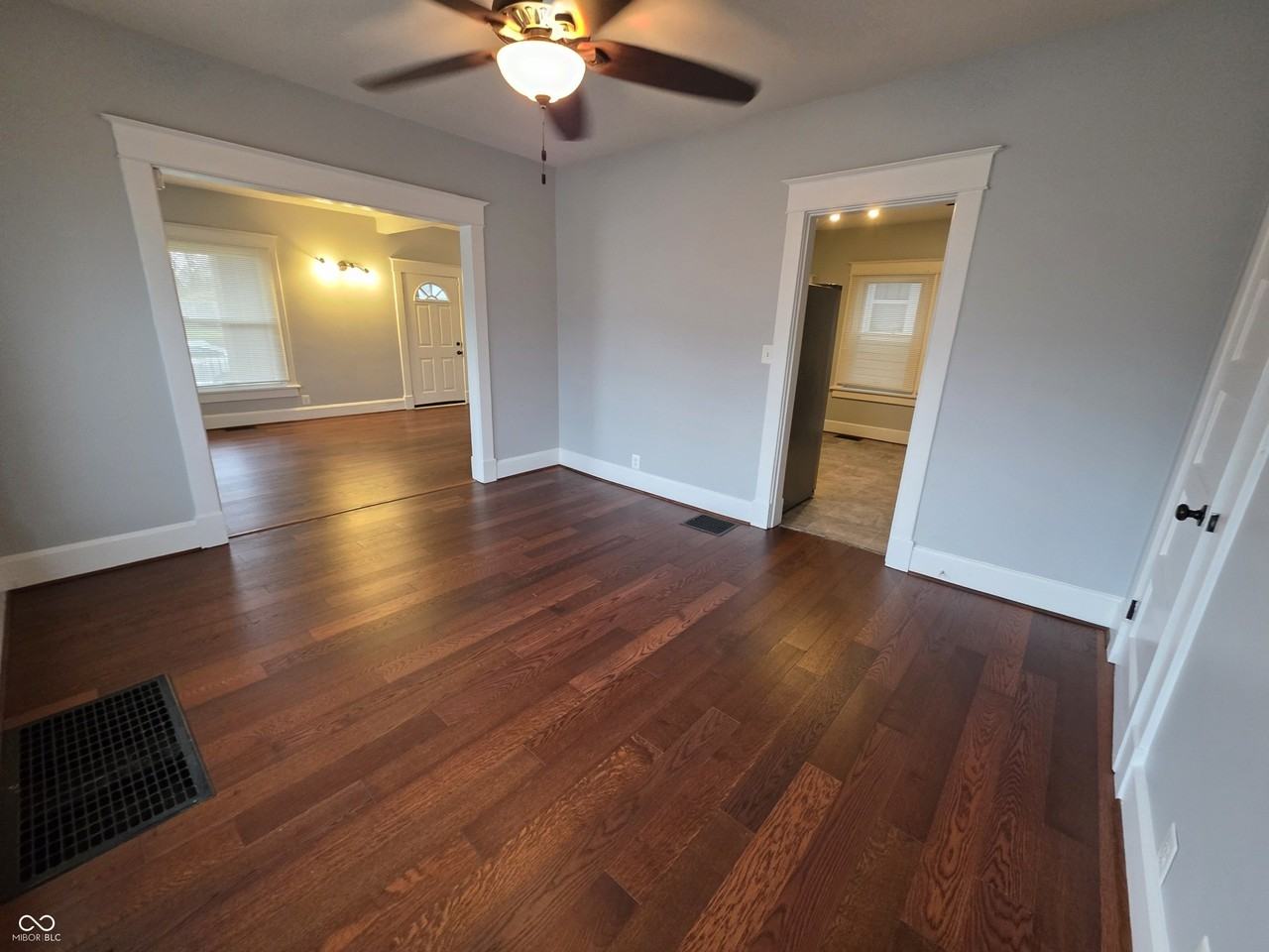 5030 E New York St - Photo 6 of 25