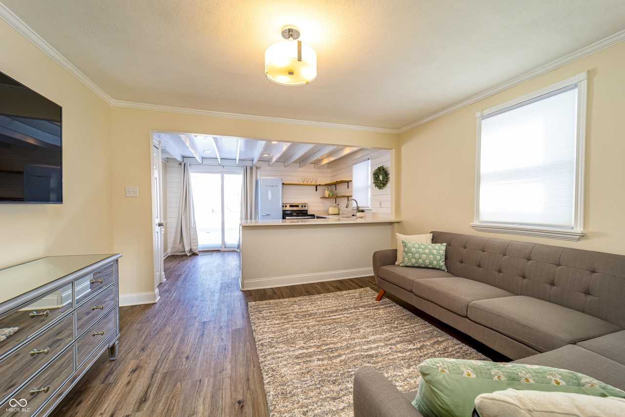 388 West Pearl Street