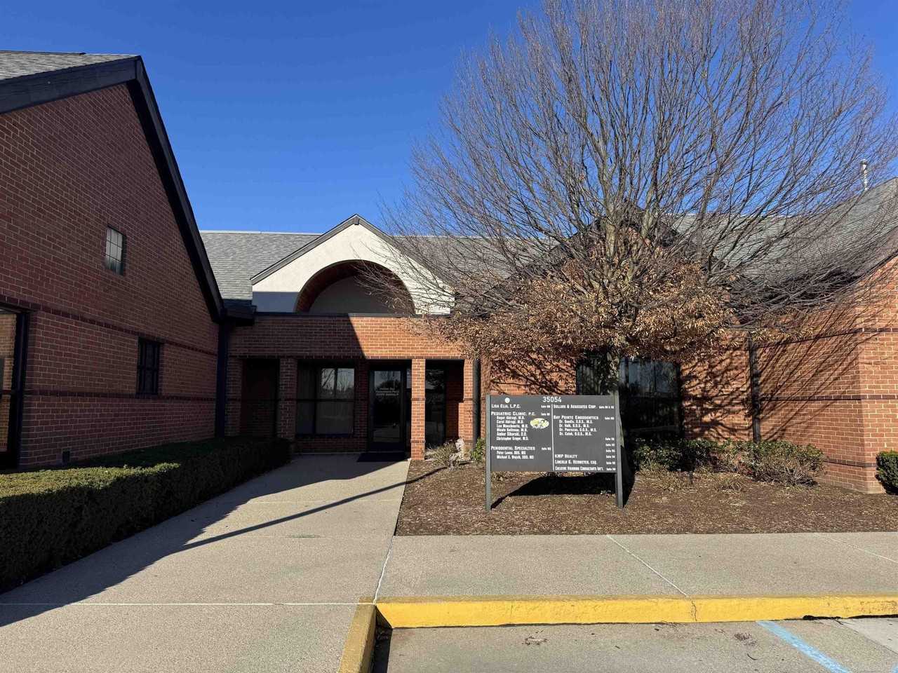 35054 23 Mile Rd - Photo 7 of 33