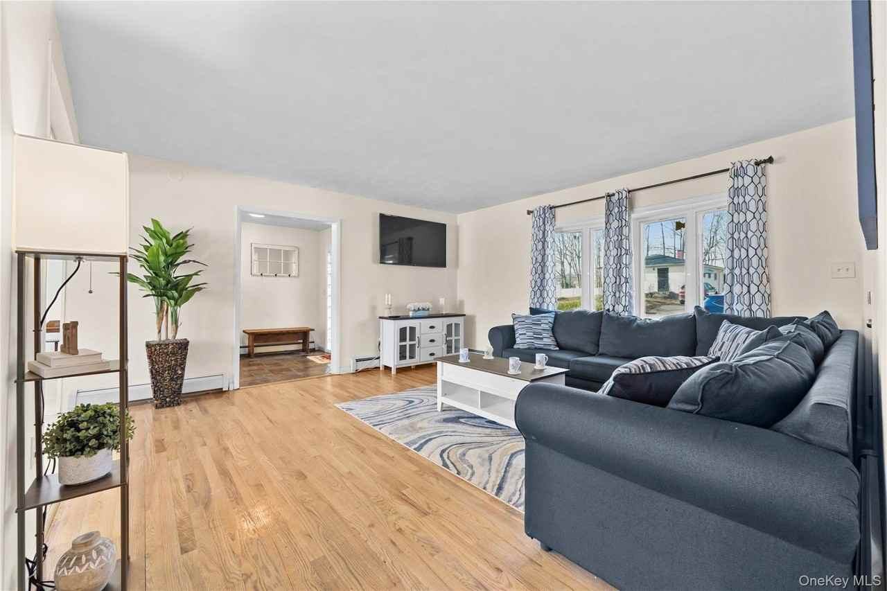 145 Washington Ave - Photo 7 of 36