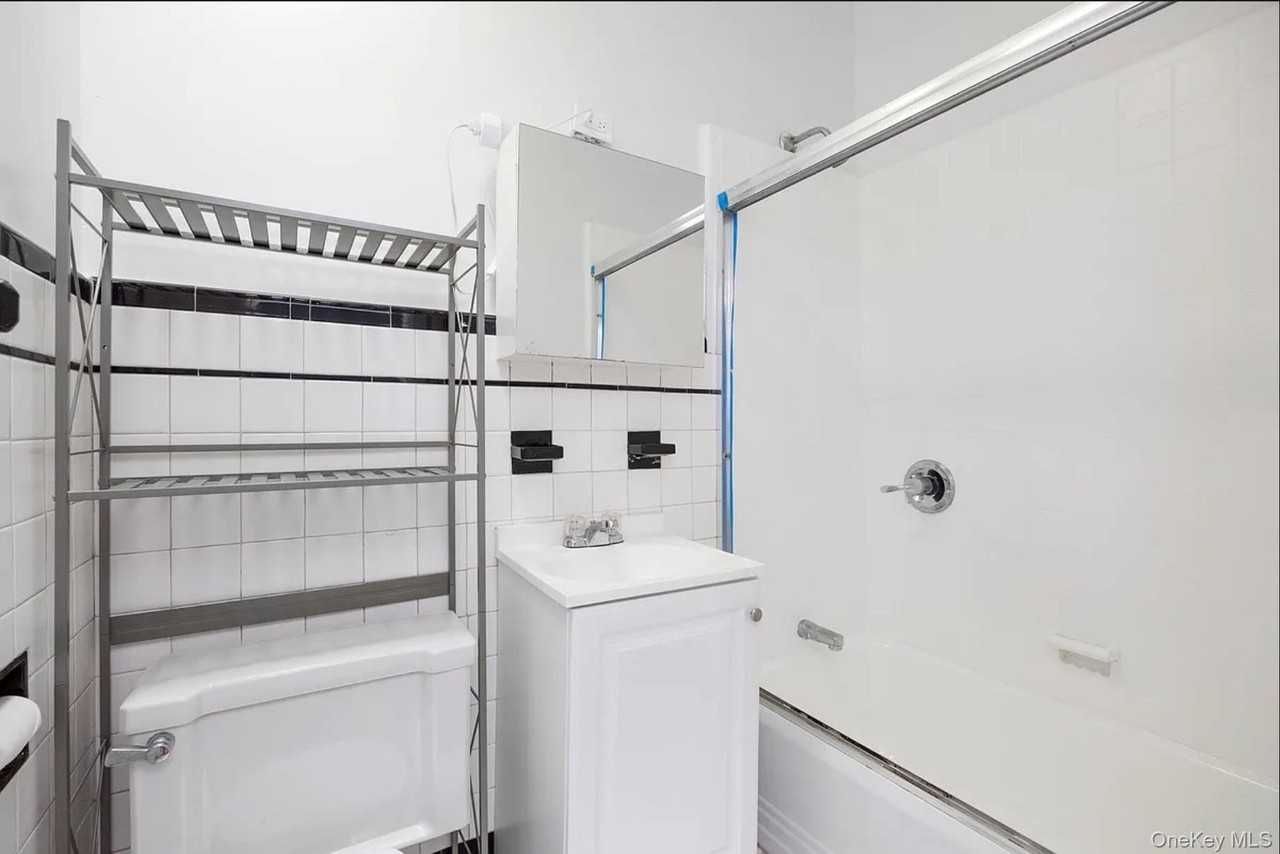 71-52 68th Street #2R - Photo 7 of 9