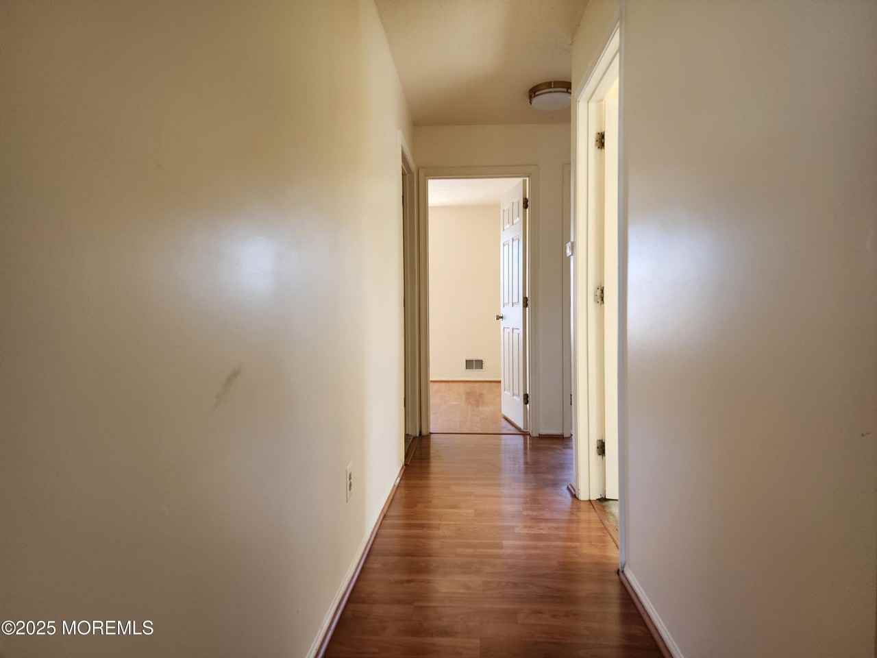 1 Skylark Ct - Photo 6 of 24