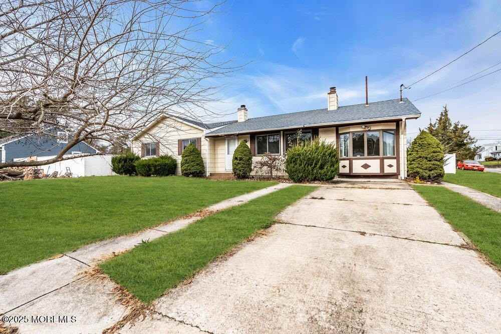 1841 2nd Ave - Photo 7 of 48