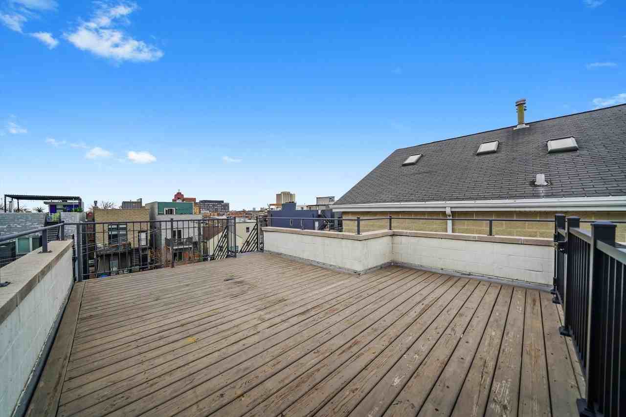 2430 West Iowa Street #3 - Photo 3 of 21