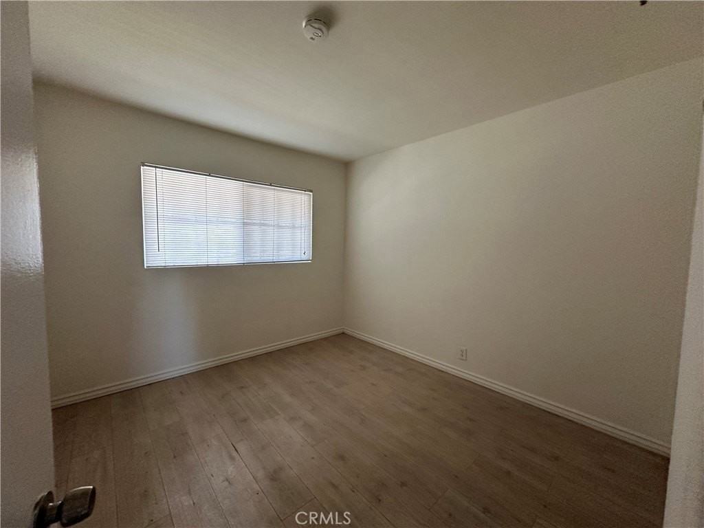 253 East Villa Street #6 - Photo 7 of 7