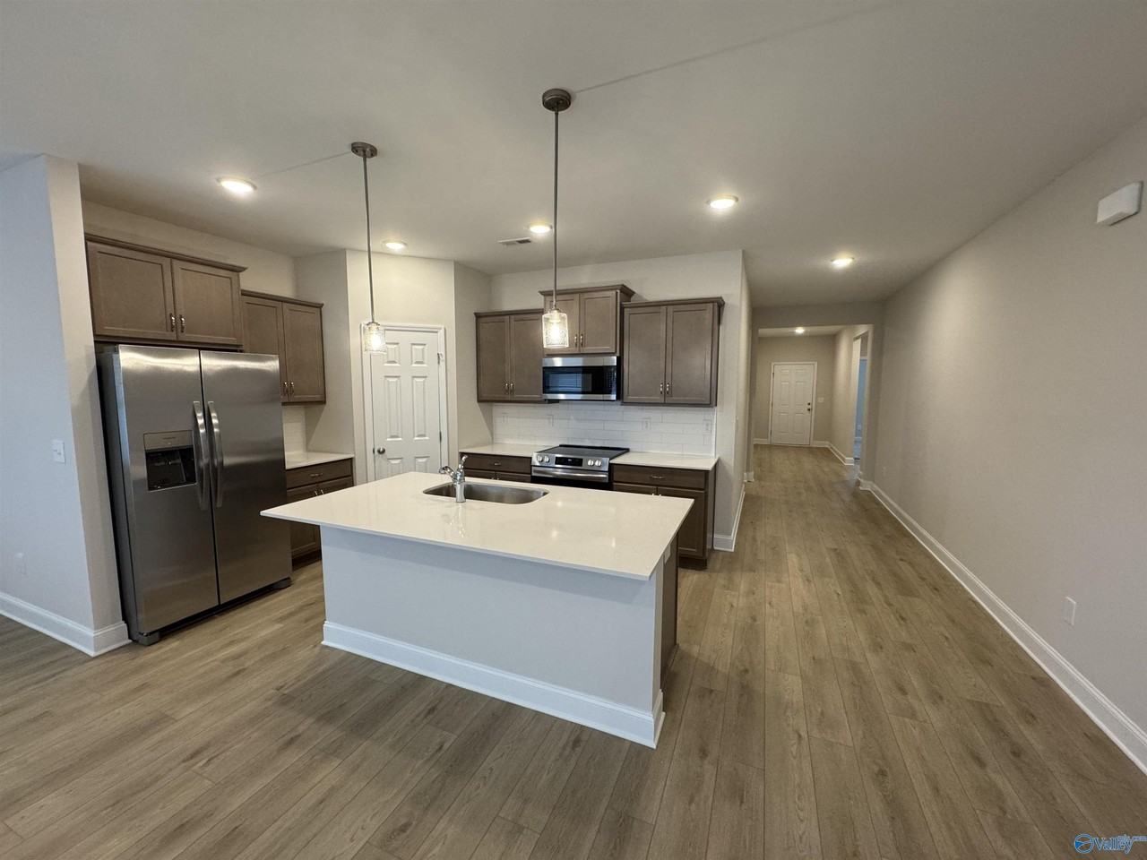 122 Burdine St - Photo 5 of 25