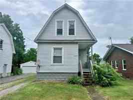 featured image of 993 Concord Avenue