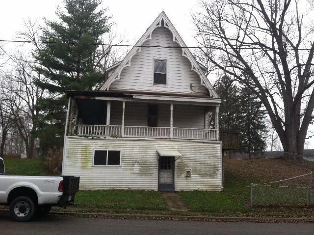 7467 Gracely Dr - Photo 2 of 2