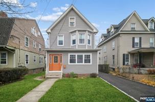 featured image of 159 Valley Road