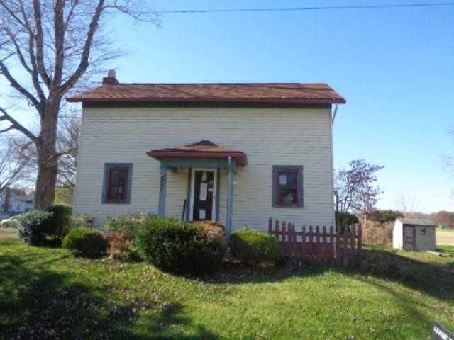 11050 Beloit Snodes Rd - Photo 2 of 2