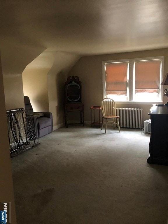 5 Bond Pl - Photo 3 of 13