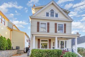 featured image of 1030 Vine Street