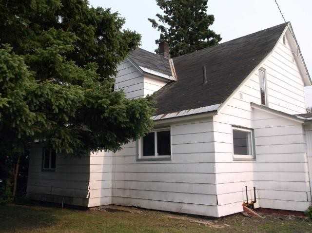 25256 Oak St - Photo 3 of 4