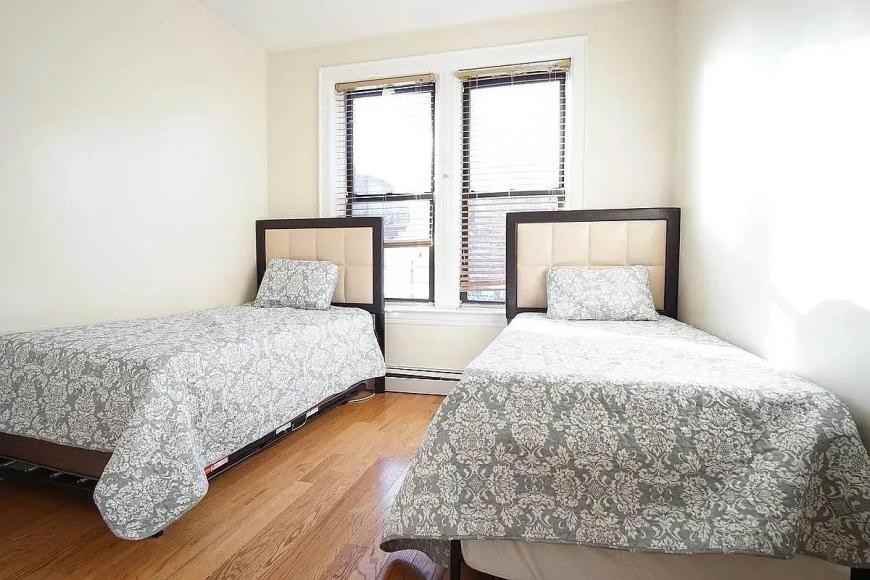 1215 Nostrand Avenue - Photo 4 of 10
