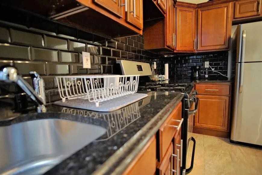 1215 Nostrand Avenue - Photo 5 of 10