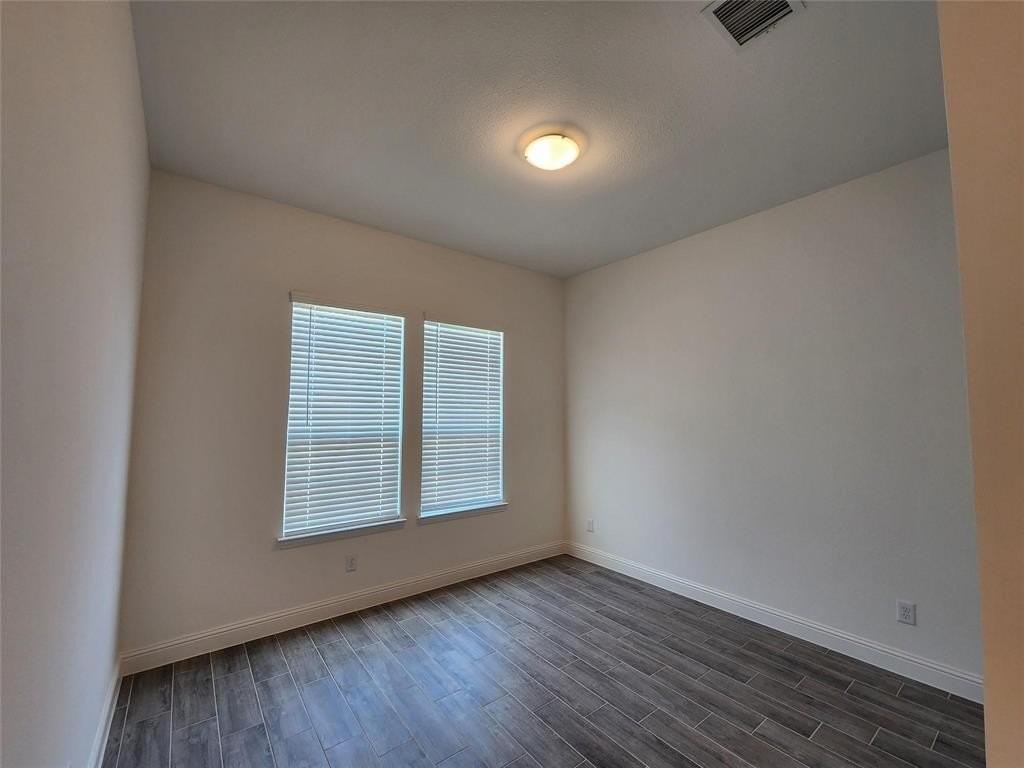 3218 Willena Rd - Photo 5 of 31