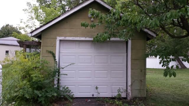 122 N McKinley Ave - Photo 2 of 6