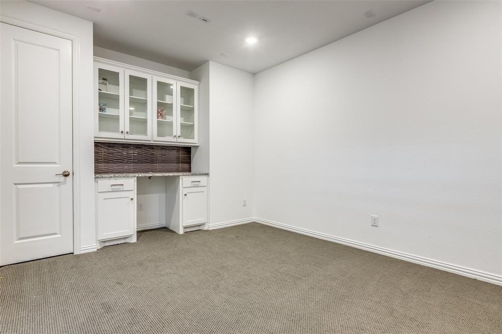 1631 Prairie Clover Rd - Photo 6 of 32