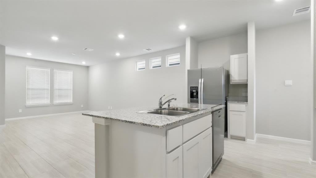 9280 Pear Butte Drive - Photo 3 of 15