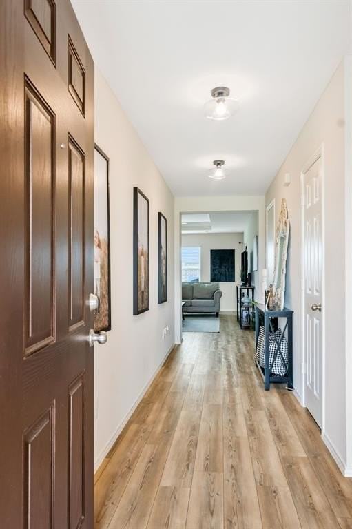 1228 Viscount St - Photo 3 of 28