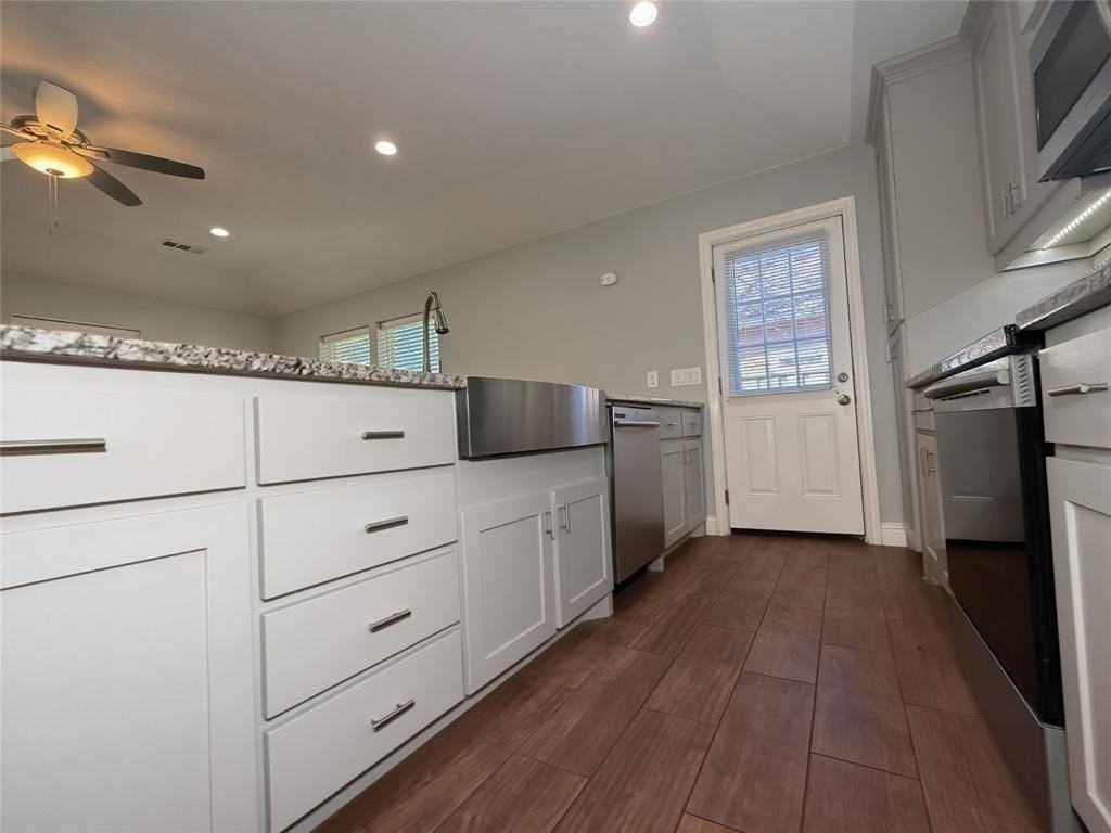 115 Munson Street - Photo 6 of 22