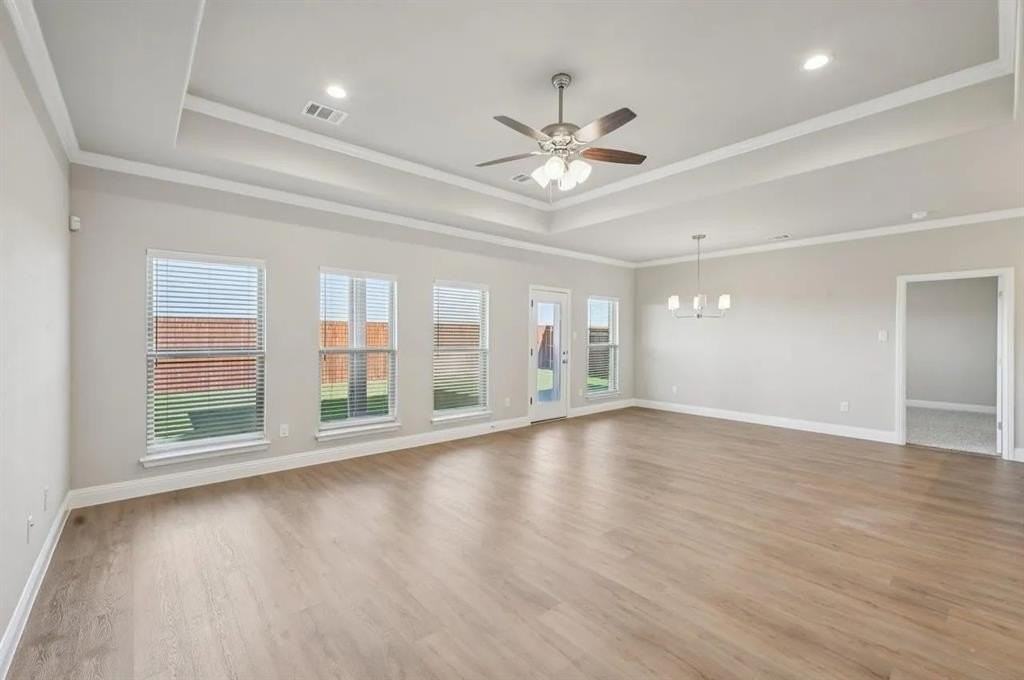 1033 Nighthawk Trl - Photo 5 of 31