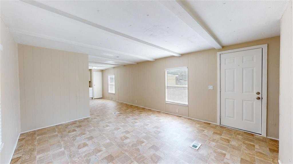 8472 Preston North Dr - Photo 2 of 17