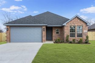 605 South Oran Avenue - Photo 1 of 1