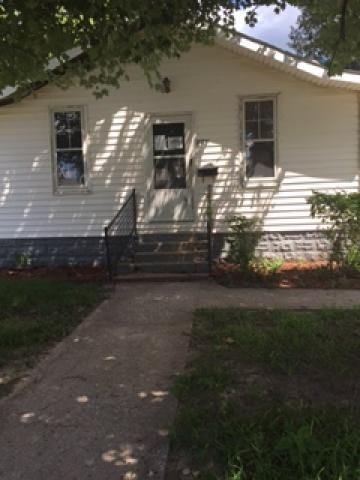 543 N 2nd St - Photo 2 of 2