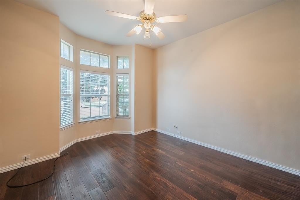 2306 Bear Run Rd - Photo 3 of 40