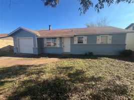 featured image of 2449 Westwood Drive