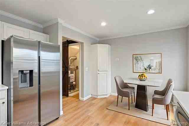 33533 Rhonswood St - Photo 6 of 22